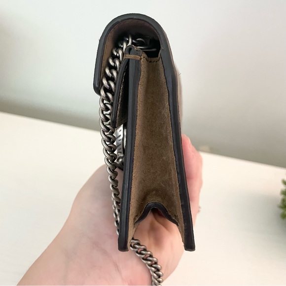 Gucci DIONYSUS GG SUPREME SUPER MINI BAG - Picture 10 of 17